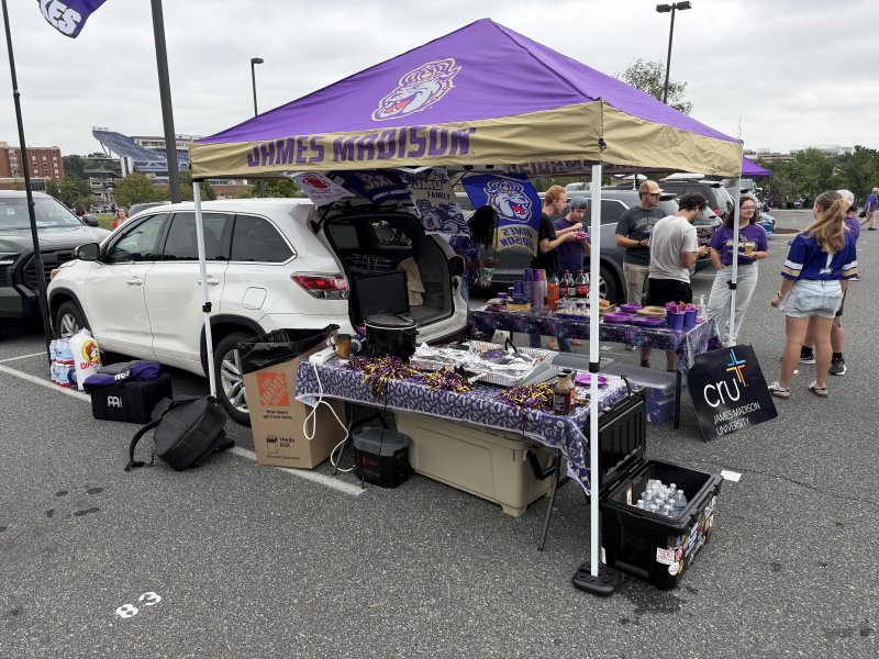 JMU Tops Wagner, 87-3